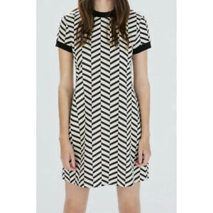 ZARA Antique White Black Short Sleeve Mini Dress